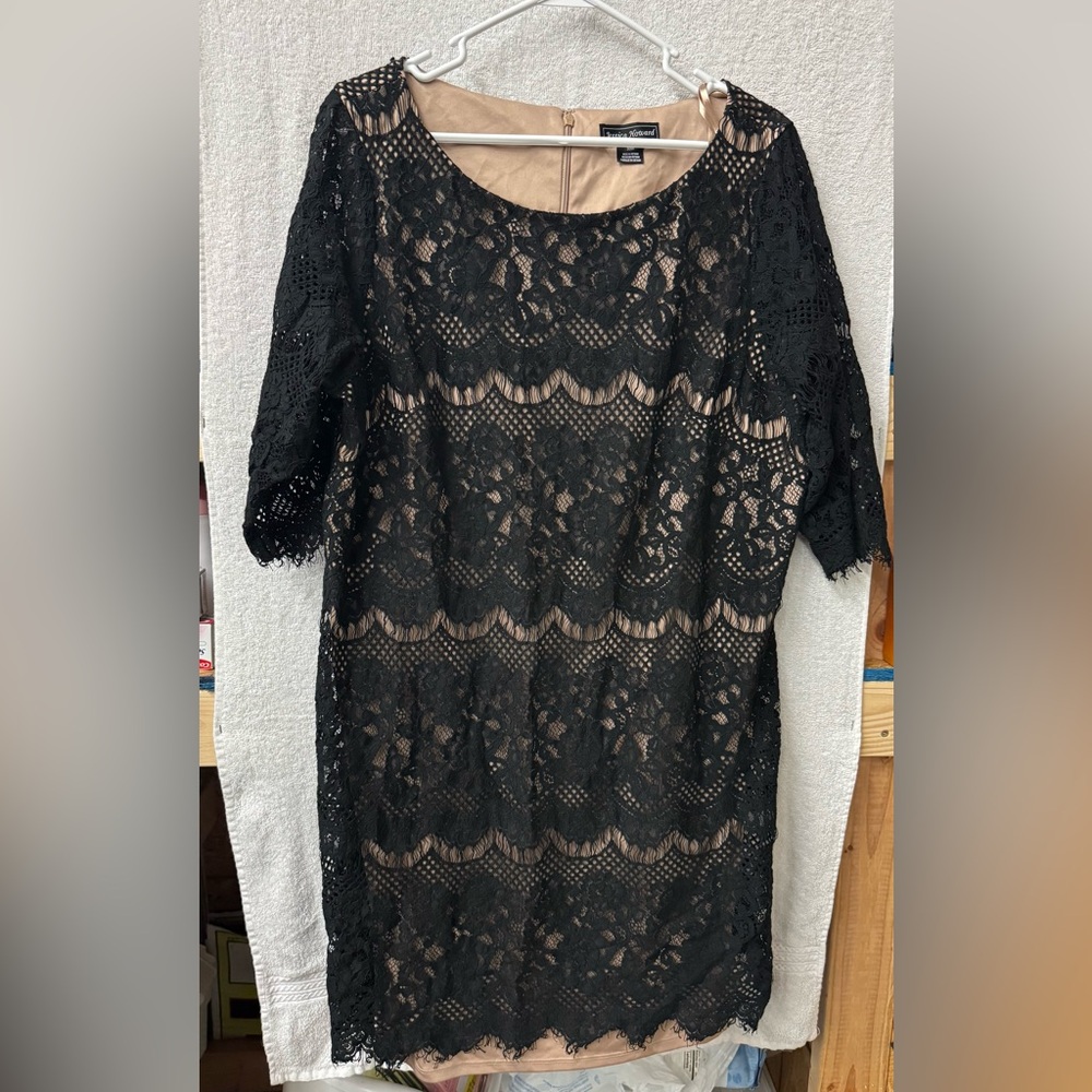 Jessica Howard Black Lace Dress